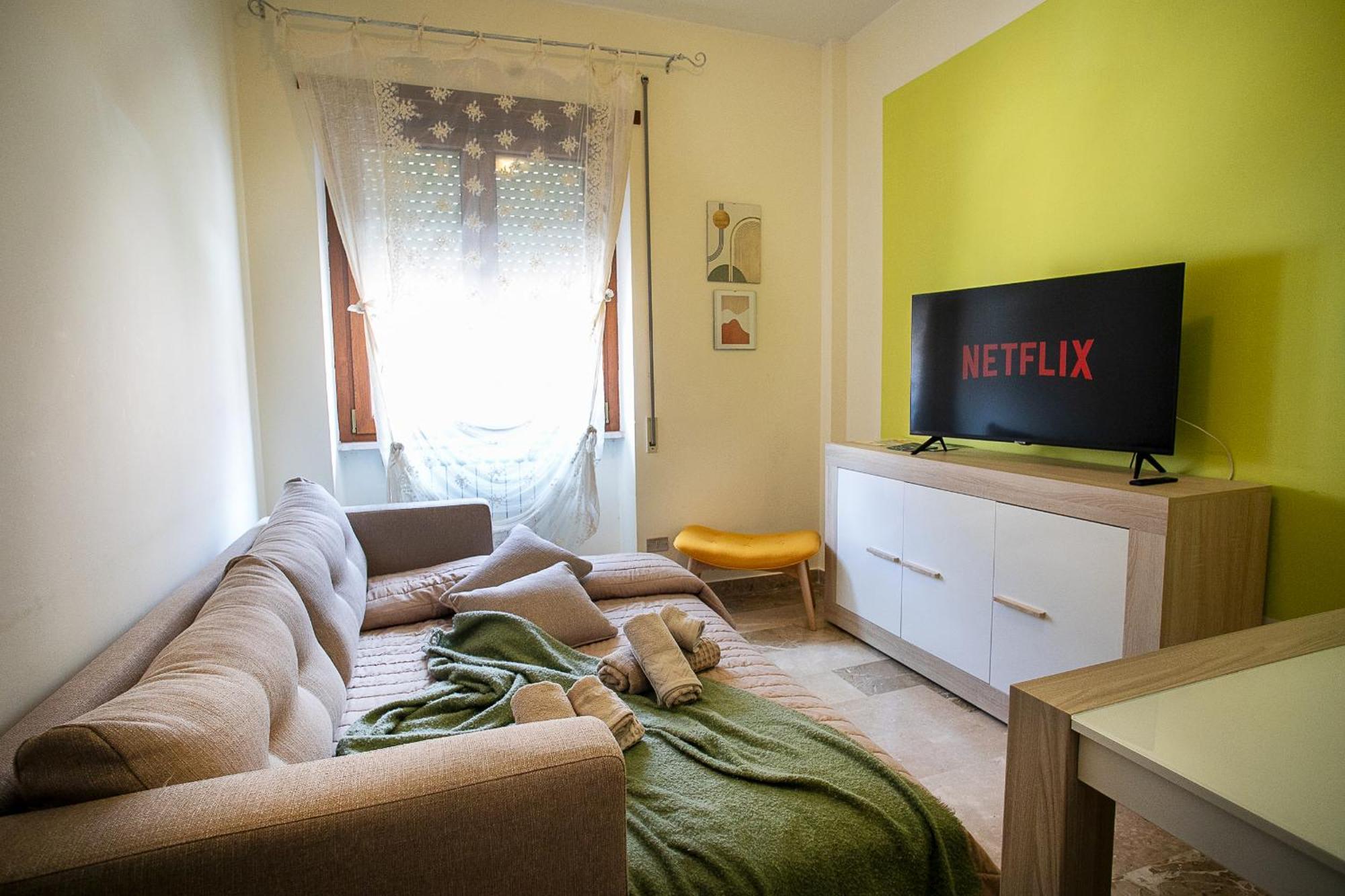 Monte Camicia - Cozy Home In City Center-Spacious-Free Parking 라킬라 외부 사진