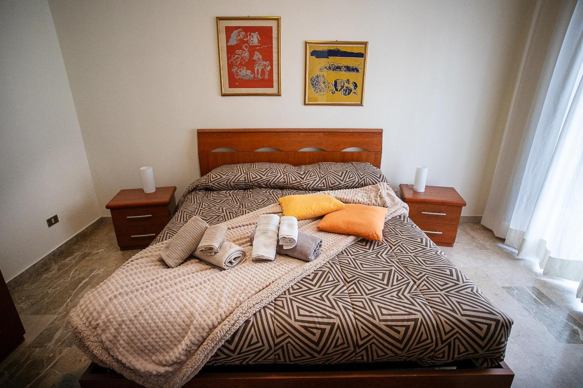 Monte Camicia - Cozy Home In City Center-Spacious-Free Parking 라킬라 외부 사진